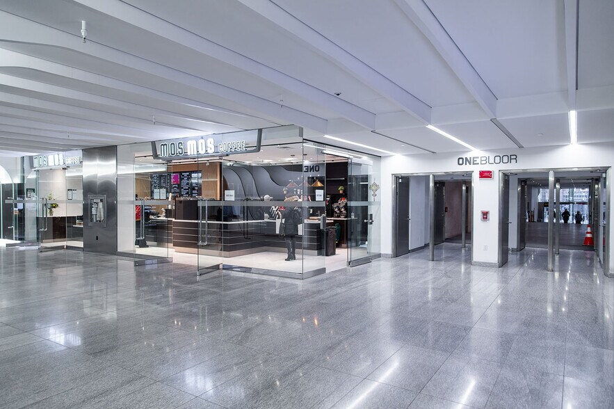 33 Bloor St E, Toronto, ON à louer - Photo intérieure – Image 3 sur 5