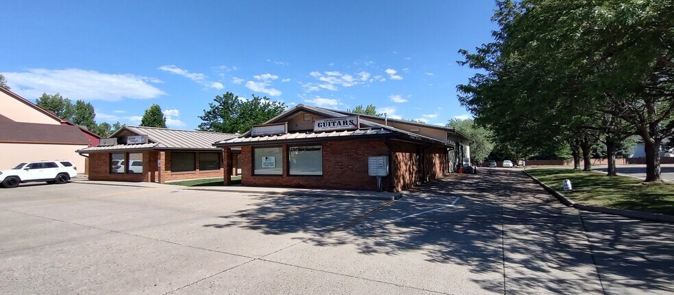 2707 W Eisenhower Blvd, Loveland, CO à louer - Photo de l’immeuble – Image 2 sur 7