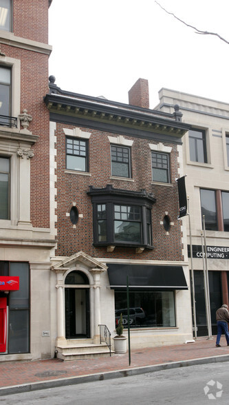 419 N Charles St, Baltimore, MD à louer - Photo principale – Image 1 sur 26