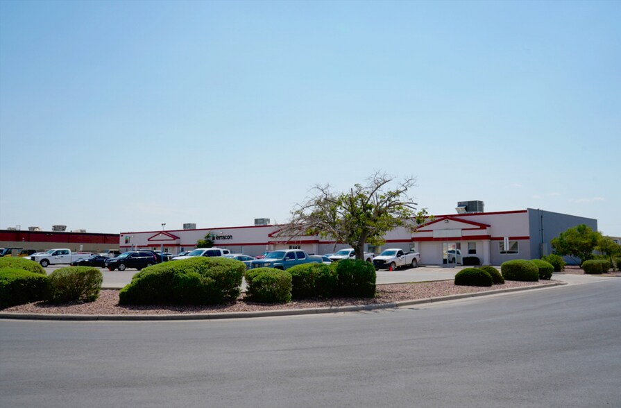 6460 Hiller St, El Paso, TX à vendre - Photo de l’immeuble – Image 2 sur 8