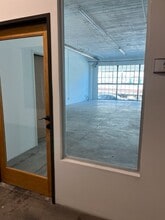 2301 E 7th St, Los Angeles, CA à louer Photo intérieure– Image 2 sur 8