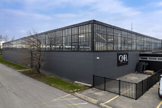 Plus de détails pour 15 Leswyn Rd, Toronto, ON - Industriel/Logistique à louer