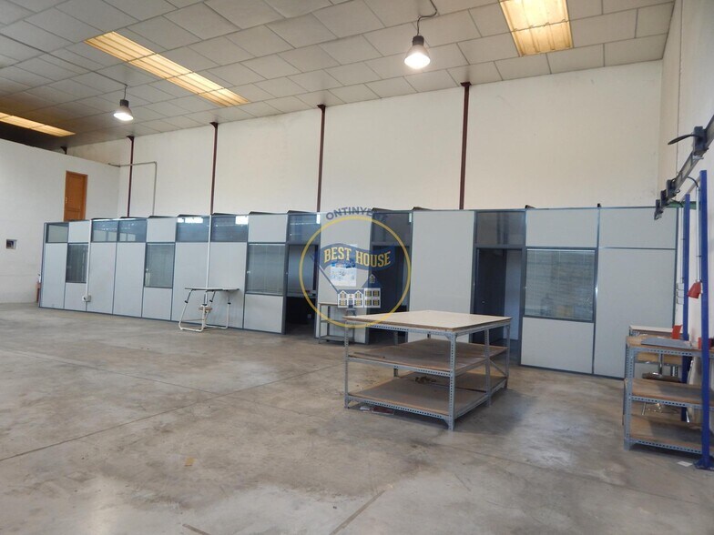 Industriel/Logistique dans HOSPITAL DE ÓRBIGO à louer - Photo de l’immeuble – Image 2 sur 16