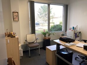 7500 Shadwell Dr, Roanoke, VA à louer Photo intérieure– Image 2 sur 17