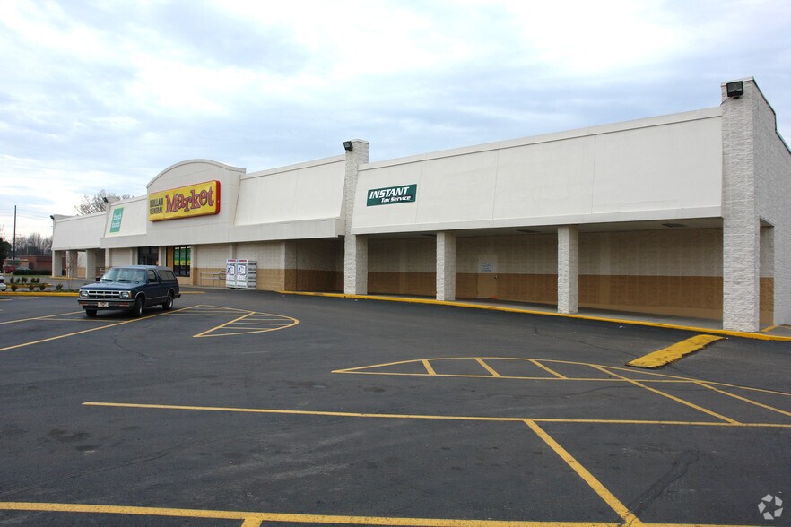 3430 Taylor Blvd, Louisville, KY à louer - Photo principale – Image 1 sur 8
