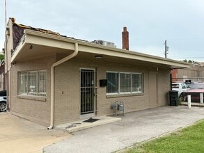 1909 Quindaro Blvd, Kansas City, KS à louer Photo de l’immeuble– Image 2 sur 6