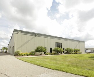 Plus de détails pour 29200-29214 Airport Dr, Romulus, MI - Industriel/Logistique à louer