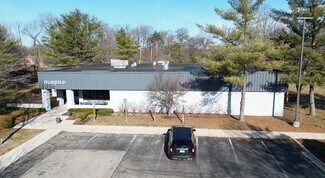 Plus de détails pour 3155 Dallavo Ct, Walled Lake, MI - Local d’activités à vendre