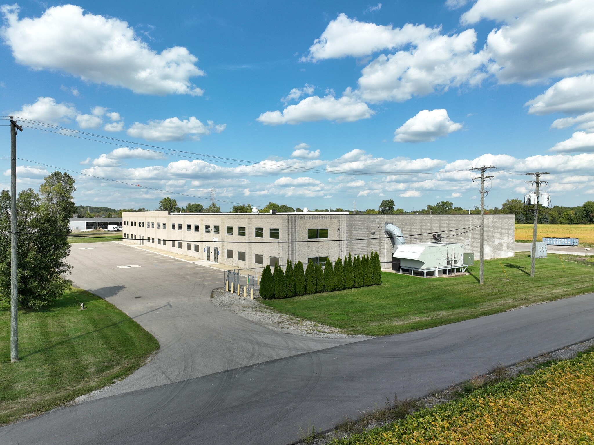 15211 Laethem Dr, Armada, MI à louer Photo intérieure– Image 1 sur 6