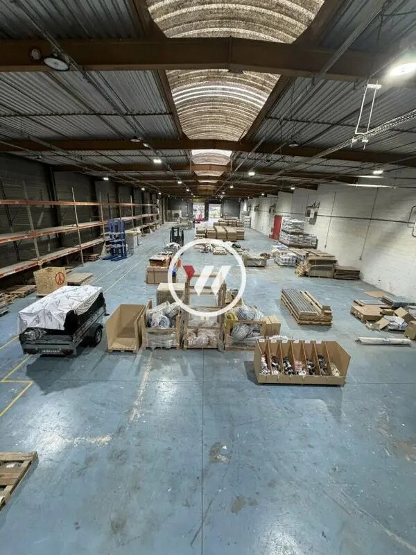 Plus de détails pour Industriel/Logistique à louer