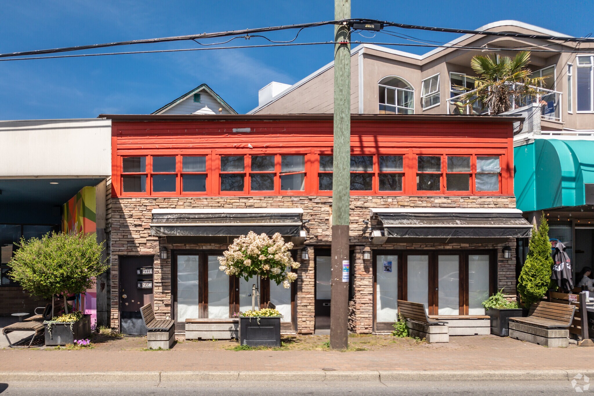 14953-14955 Marine Dr, White Rock, BC à vendre Photo principale– Image 1 sur 4