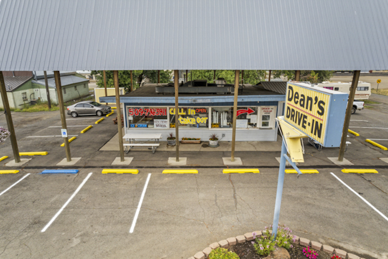 210 Broadway Ave, Reardan, WA à vendre - Photo principale – Image 1 sur 9