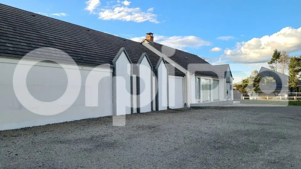 Local commercial dans Saint-Victor à vendre - Photo de l’immeuble – Image 1 sur 6