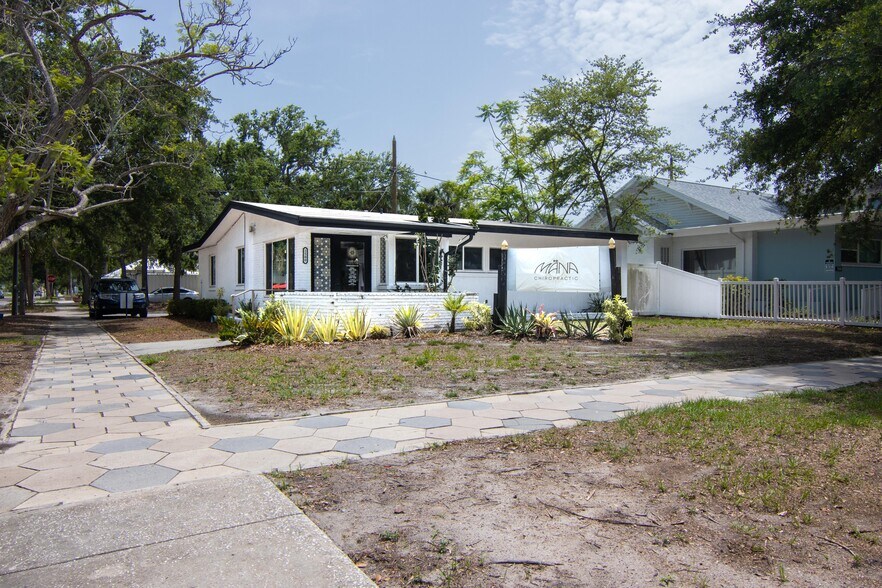 2500 1st Ave N, Saint Petersburg, FL à vendre - Photo de l’immeuble – Image 3 sur 9