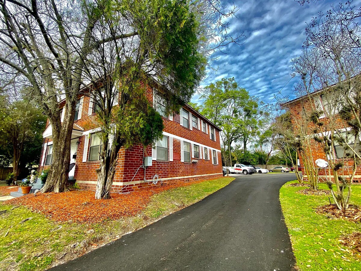 View Photo