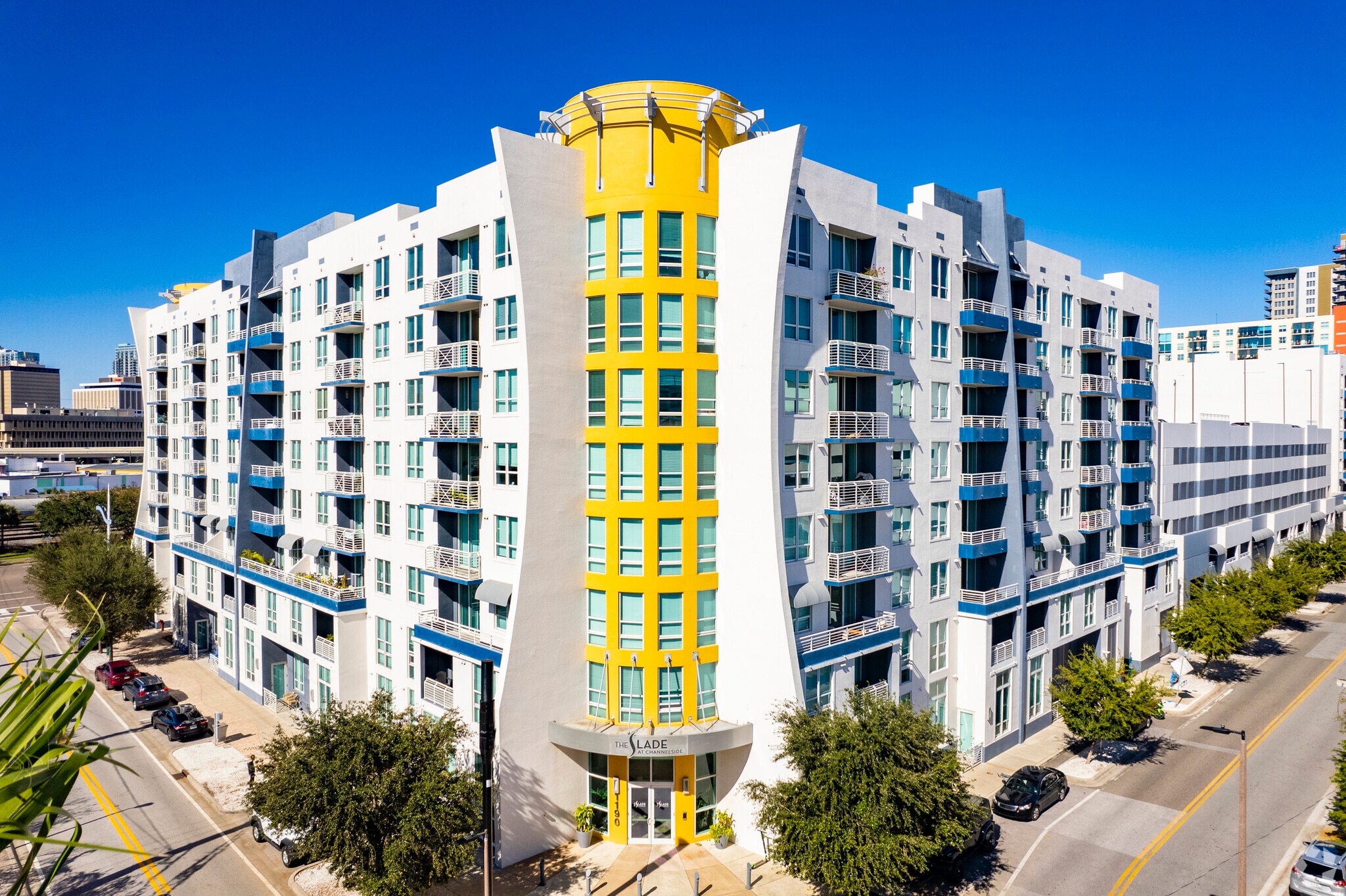 1190 E Washington St, Tampa, FL à louer Photo de l’immeuble– Image 1 sur 9