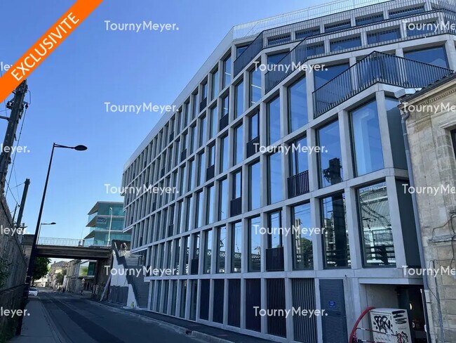 Plus de détails pour Bureau à louer