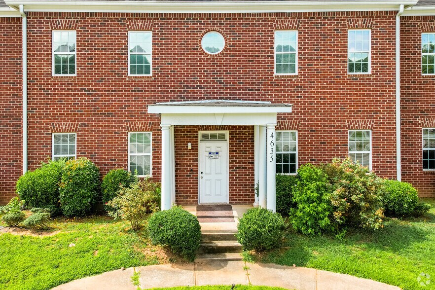 4635 Flat Shoals Pky, Decatur, GA à louer - Photo de l’immeuble – Image 3 sur 10