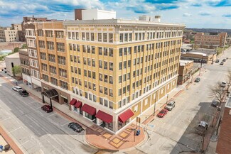 Plus de détails pour 801-805 Central Ave, Fort Dodge, IA - Local commercial à louer