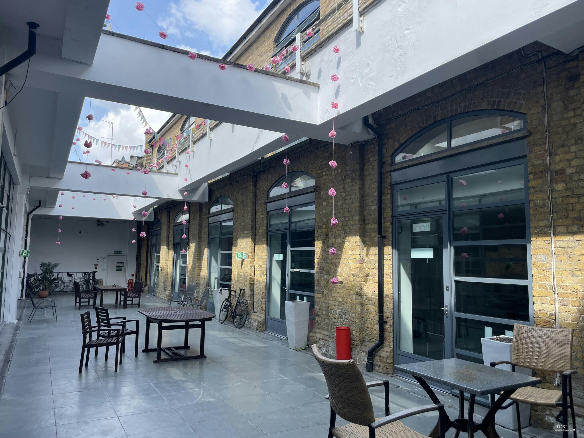 138 Barlby Rd, Londres à louer Photo intérieure– Image 1 sur 3