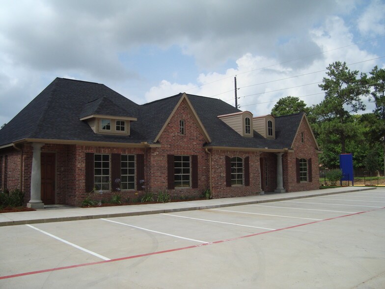 16430 N Eldridge Pky, Tomball, TX à louer - Photo principale – Image 2 sur 17