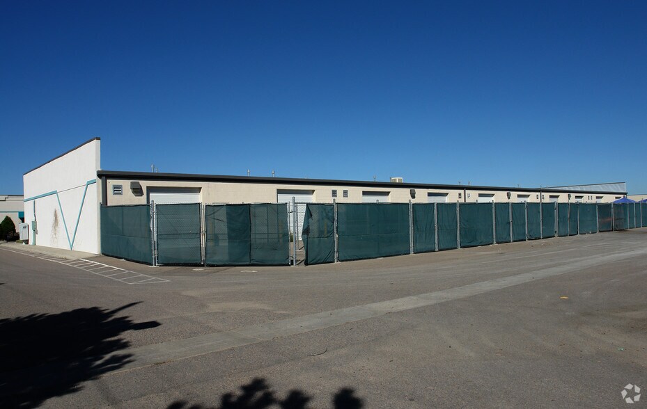 332 Norfolk St, Aurora, CO à vendre - Photo de l’immeuble – Image 2 sur 6