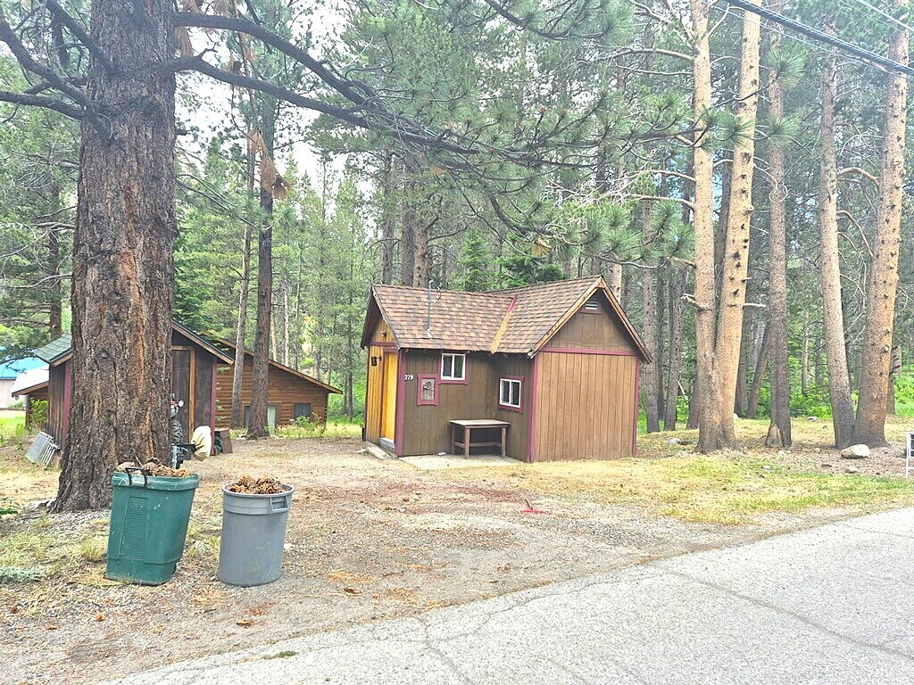 799 Minaret Rd, June Lake, CA à vendre Photo de l’immeuble– Image 1 sur 5
