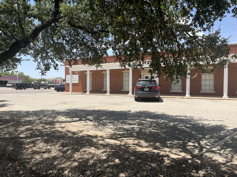 278 S Pioneer Dr, Abilene, TX à louer - Photo de l’immeuble – Image 3 sur 5