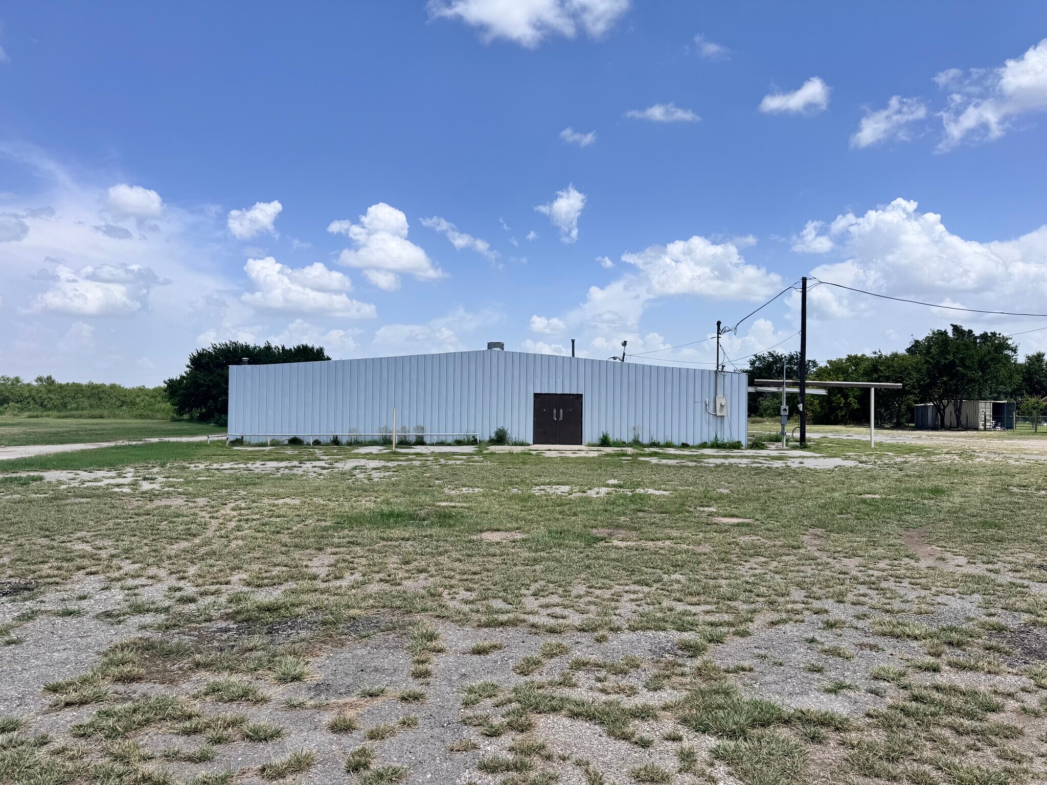 5029 Old Jacksboro Hwy, Wichita Falls, TX à louer Photo de l’immeuble– Image 1 sur 18