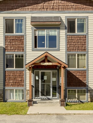 Plus de détails pour 1491 5 Av, Fernie, BC - Logement à vendre