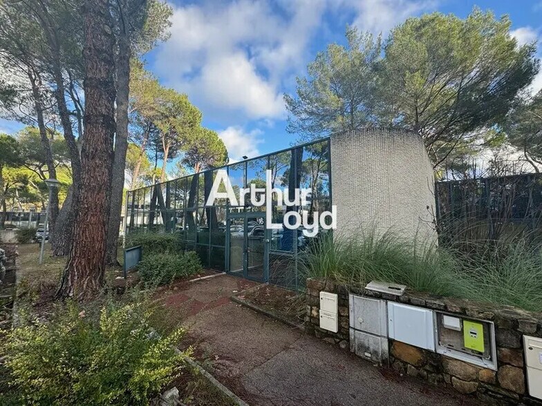 Bureau dans Mougins à vendre - Photo de l’immeuble – Image 1 sur 5