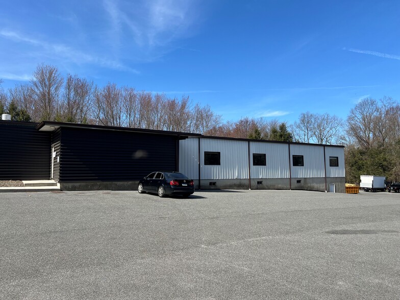 238 Reservoir Rd, Southbury, CT à louer - Photo de l’immeuble – Image 2 sur 2