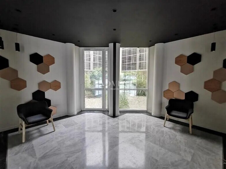 Bureau dans Marcq-en-Baroeul à vendre - Photo de l’immeuble – Image 3 sur 9