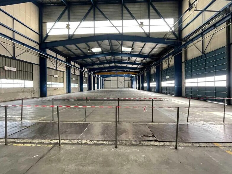 Bureau dans Aix-en-Provence à louer - Photo de l’immeuble – Image 1 sur 13