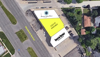 Plus de détails pour 32538-32552 Woodward Ave, Royal Oak, MI - Bureau/Local commercial à louer