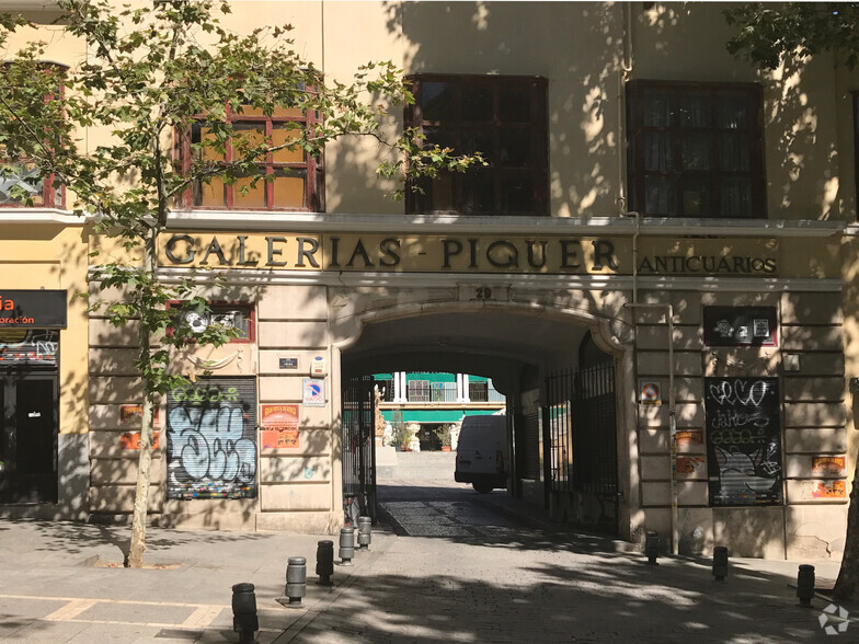 View Photo
