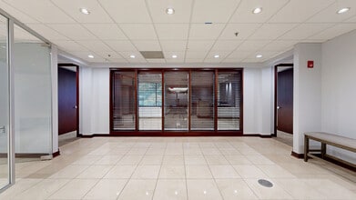210 Interstate N Pky SE, Atlanta, GA à louer Numérisation 3D Matterport– Image 1 sur 2