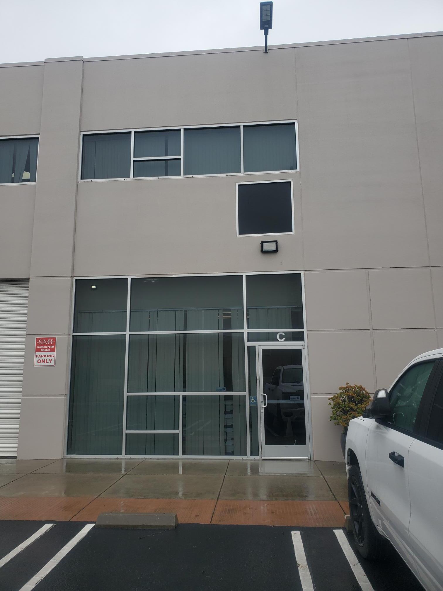 420 Beatrice Ct, Brentwood, CA à louer Photo de l’immeuble– Image 1 sur 20