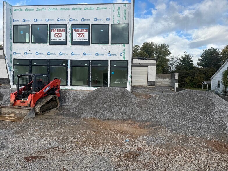 5824 New Nashville Hwy, Murfreesboro, TN à louer - Photo de l’immeuble – Image 3 sur 14