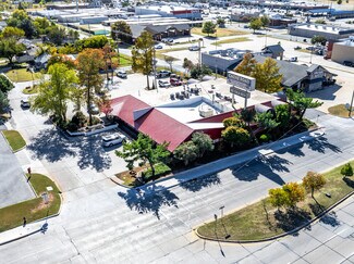 Plus de détails pour 2002 NW Cache Rd, Lawton, OK - Local commercial à vendre