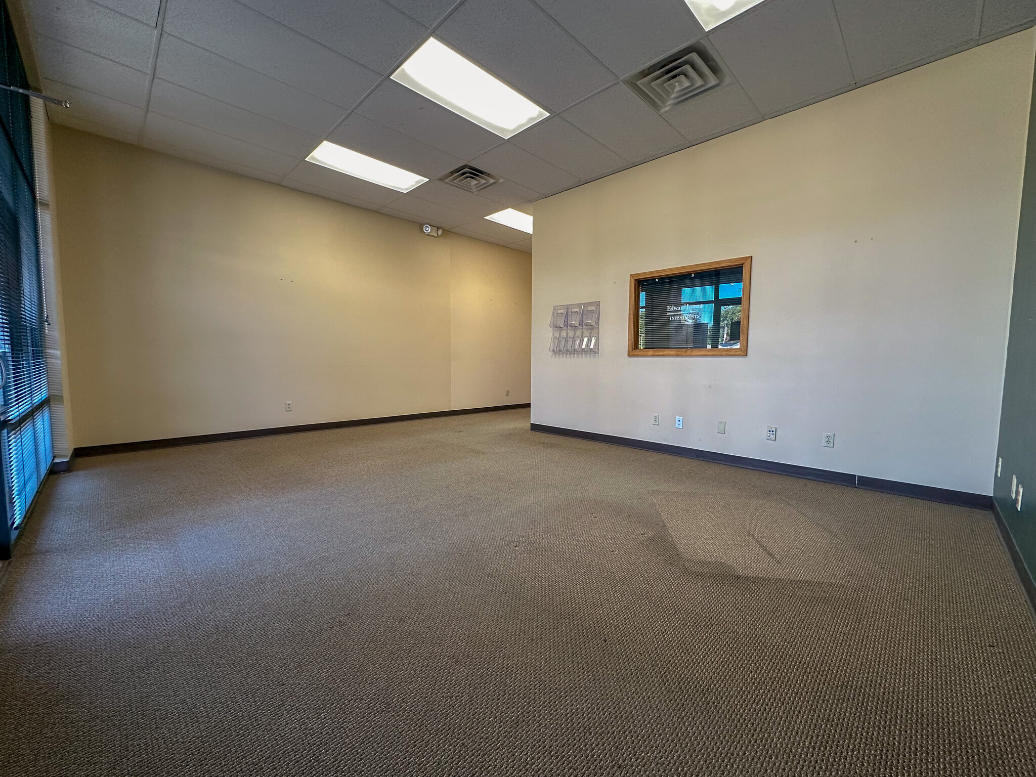 3120-3126 S Sixth St, Springfield, IL à louer Photo intérieure– Image 1 sur 10