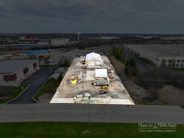 500 Rose Rd, Lake Zurich, IL à vendre - Photo de l’immeuble – Image 2 sur 5