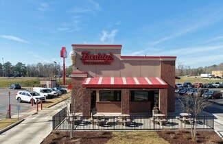Plus de détails pour 190 Vaughan Ln, Pell City, AL - Local commercial à vendre