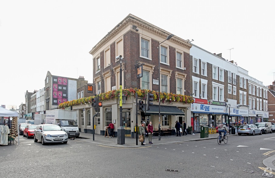 225 Portobello Rd, Londres à vendre - Photo principale – Image 2 sur 3