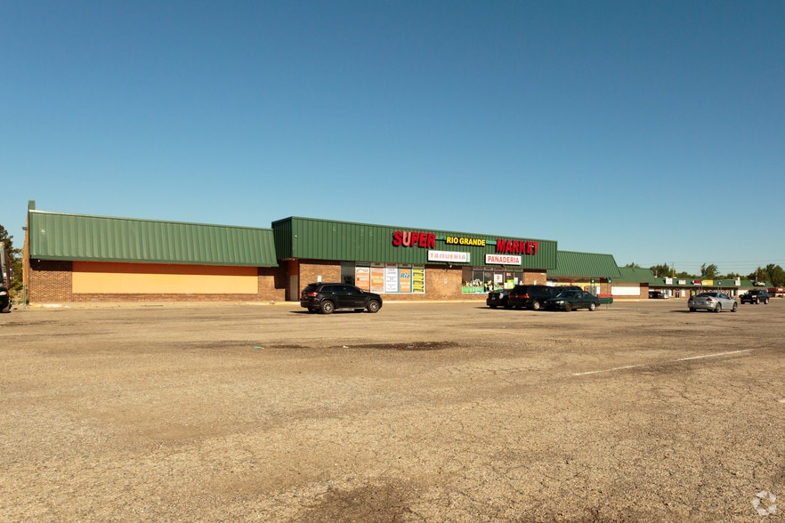 3702-3724 N Mitthoeffer Rd, Indianapolis, IN à louer - Photo principale – Image 3 sur 3