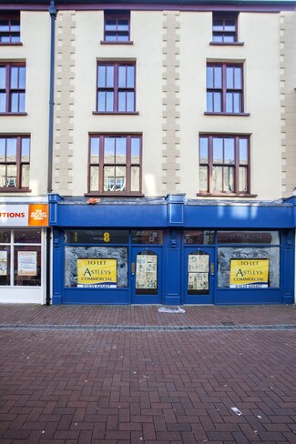 Plus de détails pour 9-11 Green St, Neath - Local commercial à louer