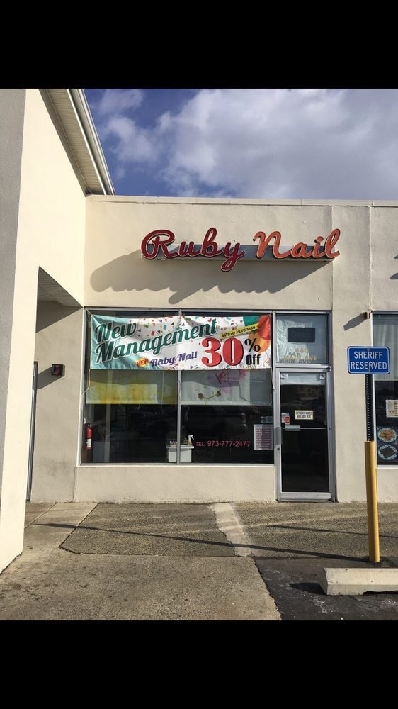 434 Main Ave, Wallington, NJ à louer Photo intérieure– Image 1 sur 5