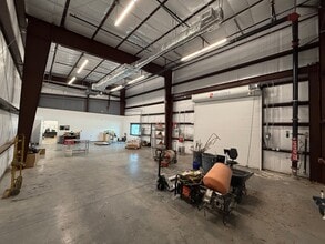 650 Atlantis Rd, Melbourne, FL à louer Photo intérieure– Image 1 sur 4