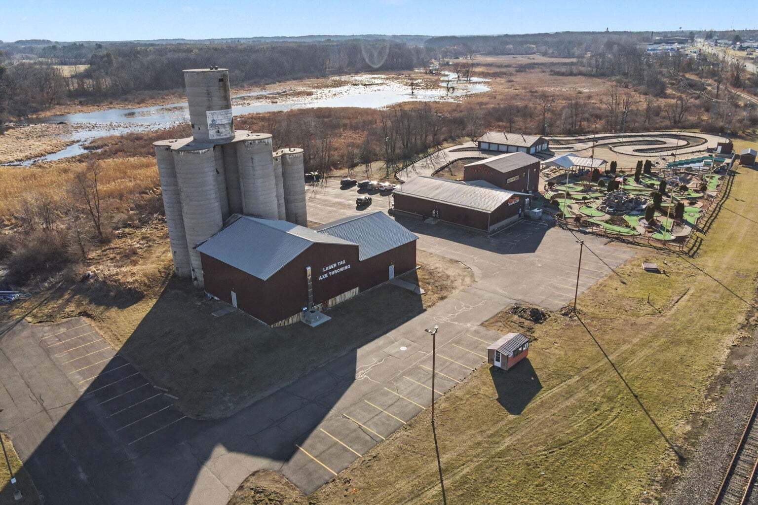 3883 Carleton Rd, Hillsdale, MI à vendre Photo principale– Image 1 sur 18