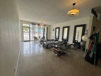 Plus de détails pour 4301 El Prado Blvd, Tampa, FL - Local commercial à louer